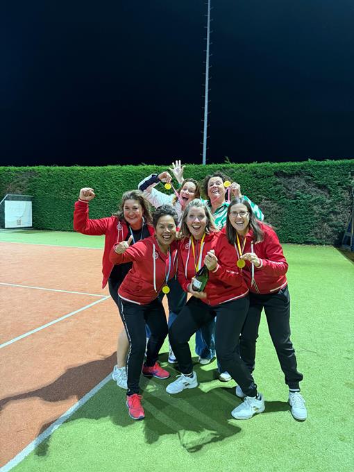 RCD dames dubbel kampioenschap Najaarscompetitie.jpg