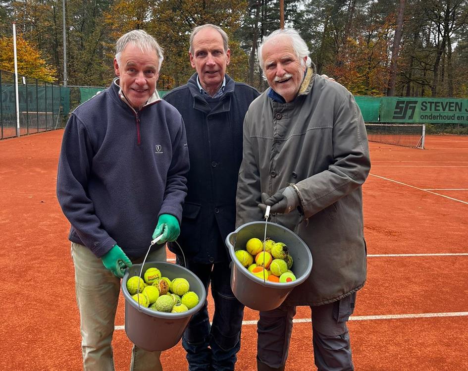 mannen ballen.jpg