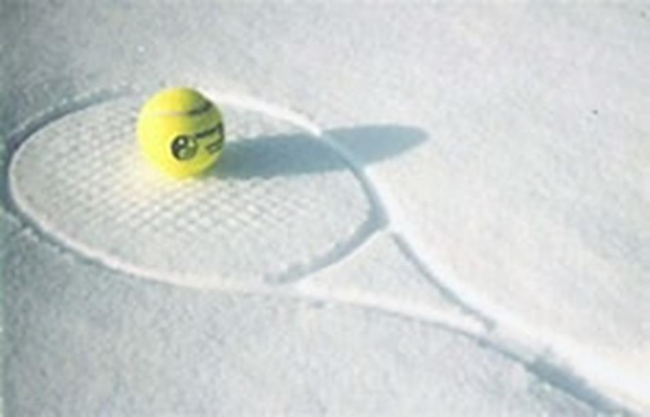 wintertennis sneeuwracket, nov. 25.jpeg