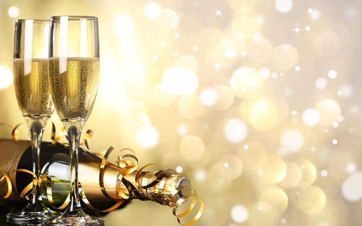 549155_happy_holidays_new_year_champagne_2560x1600_www_GdeFon_ru.jpg