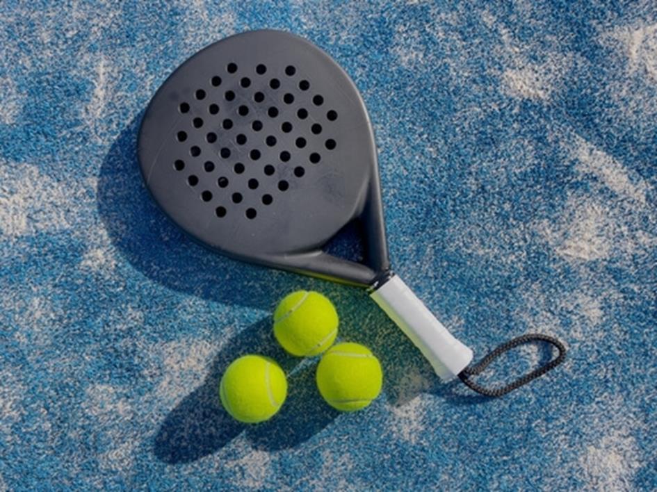 padelracket-voor-gevordenen-klein.jpg