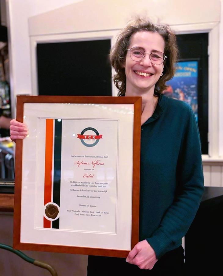 Sylvia erelid.jpg