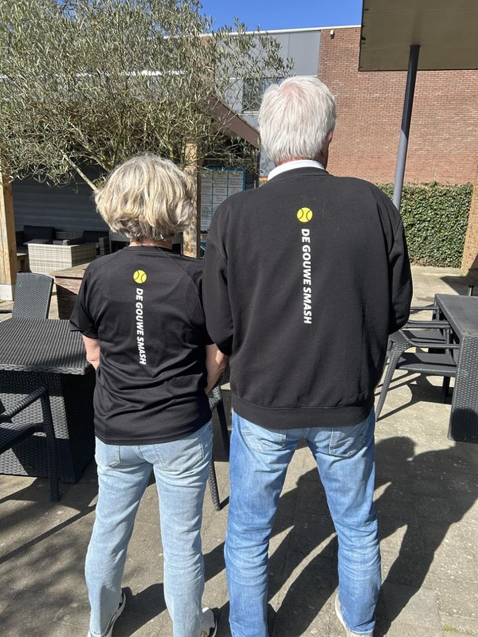 zwarte clubkleding2 klein.jpg