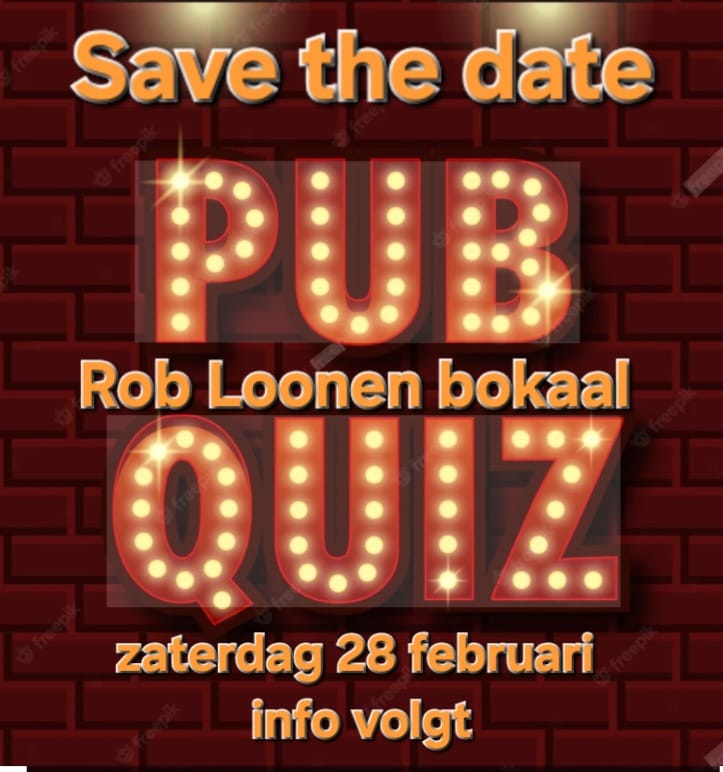 Hockey duel op een waterveld 