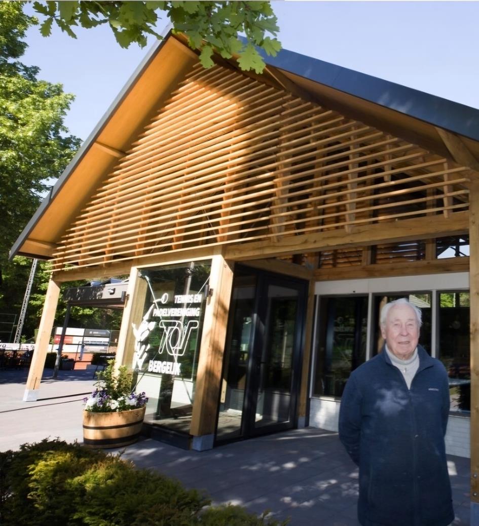 Overlijden Janus Verhoeven.jpg