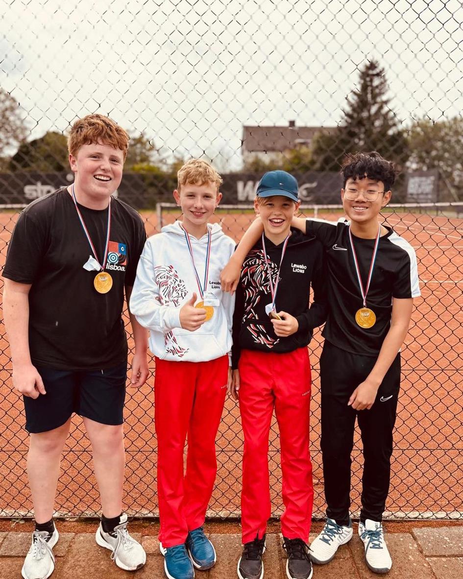 Kampioen Jeugd Najaar 2025 Junioren tm 14.jpg