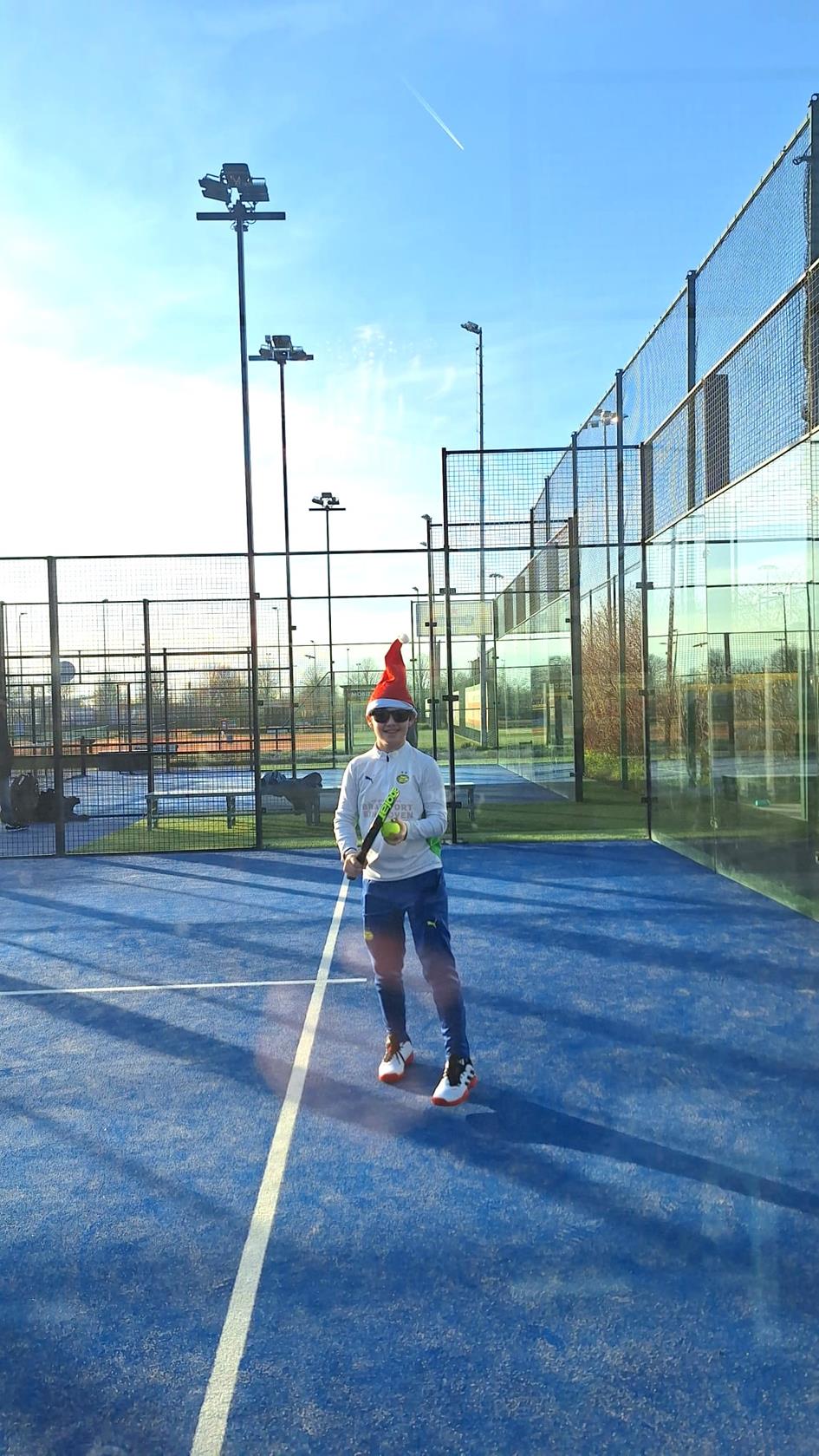 Foto padel uitwisselingsmiddag 21 december 2025.jpg
