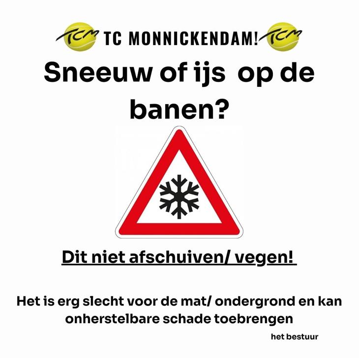 Sneeuw op de tennisbaan.jpg