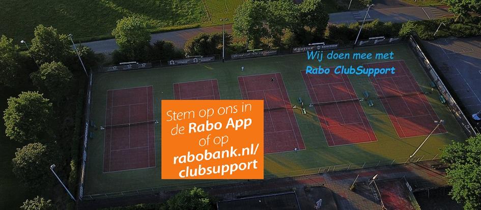 Foto banen vanuit de lucht bewerkt DW 1600 x 700 met button stem op ons en tekst Rabo Clubsupport 2023.jpg