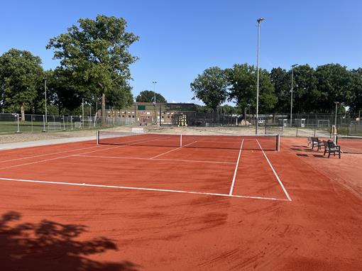 tennisbaan 11 15062025.JPG