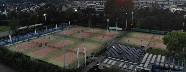 Tennis- en padelbanen geopend.JPG