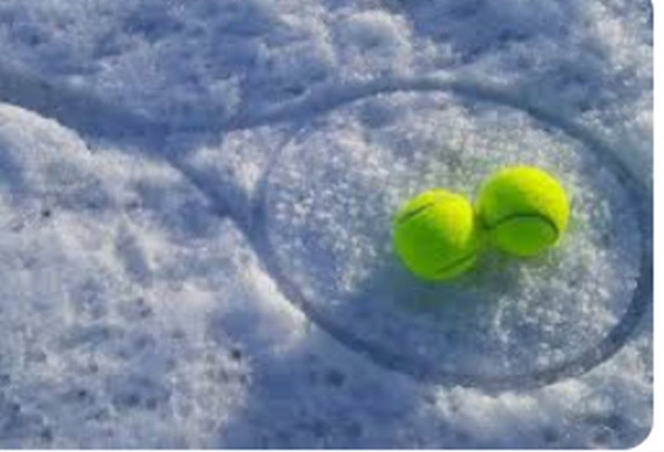 Tennisbaan met sneeuw.png