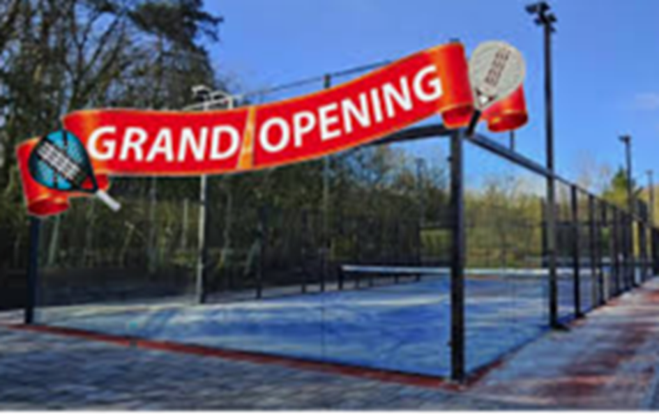 Opening padelbanen.png