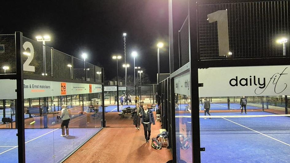 tpv-uitwijk-padel-bijna-af-eerste-avond.jpeg