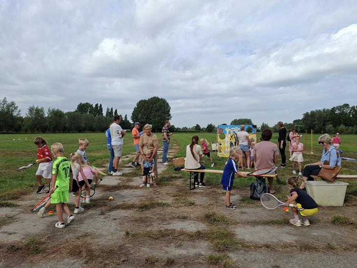 tennissen in de feestweek.jpg