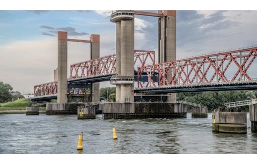 spijkenissebrug-gigapixel-standard v2-4x.jpg